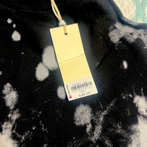 Blk tied died off the shoulder sweatshirt from Buckle. New with tags